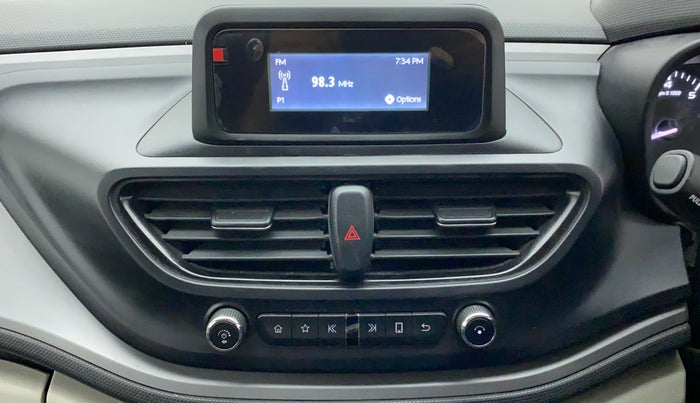 2021 Tata ALTROZ XM PETROL, Petrol, Manual, 43,540 km, Infotainment System