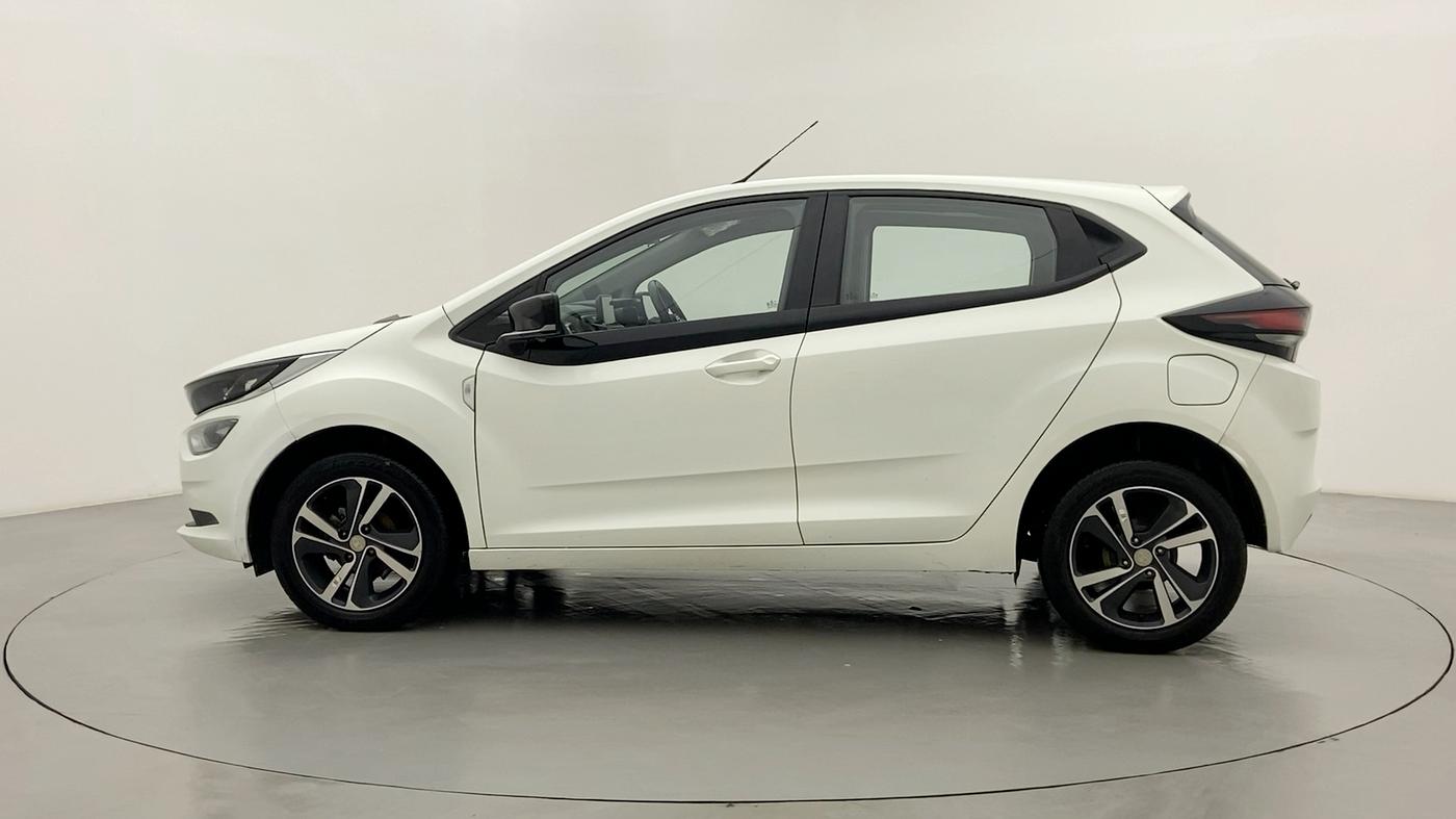 2020 Tata ALTROZ XZ 1.2, Petrol, Manual, 21,479 km, Left Side