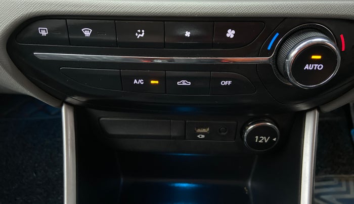 2020 Tata ALTROZ XZ 1.2, Petrol, Manual, 21,479 km, Automatic Climate Control