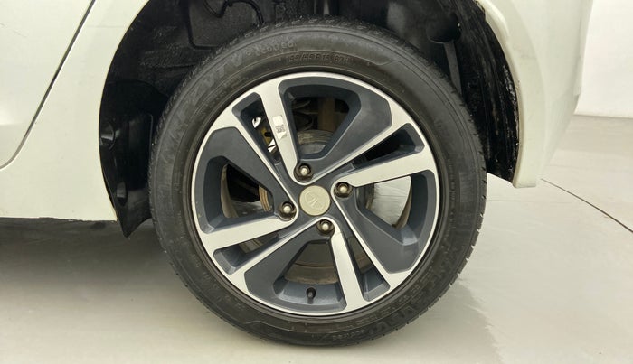2020 Tata ALTROZ XZ 1.2, Petrol, Manual, 21,479 km, Left Rear Wheel