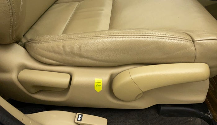 2012 Honda City 1.5L I-VTEC V AT SUNROOF, Petrol, Automatic, 94,387 km, Driver Side Adjustment Panel