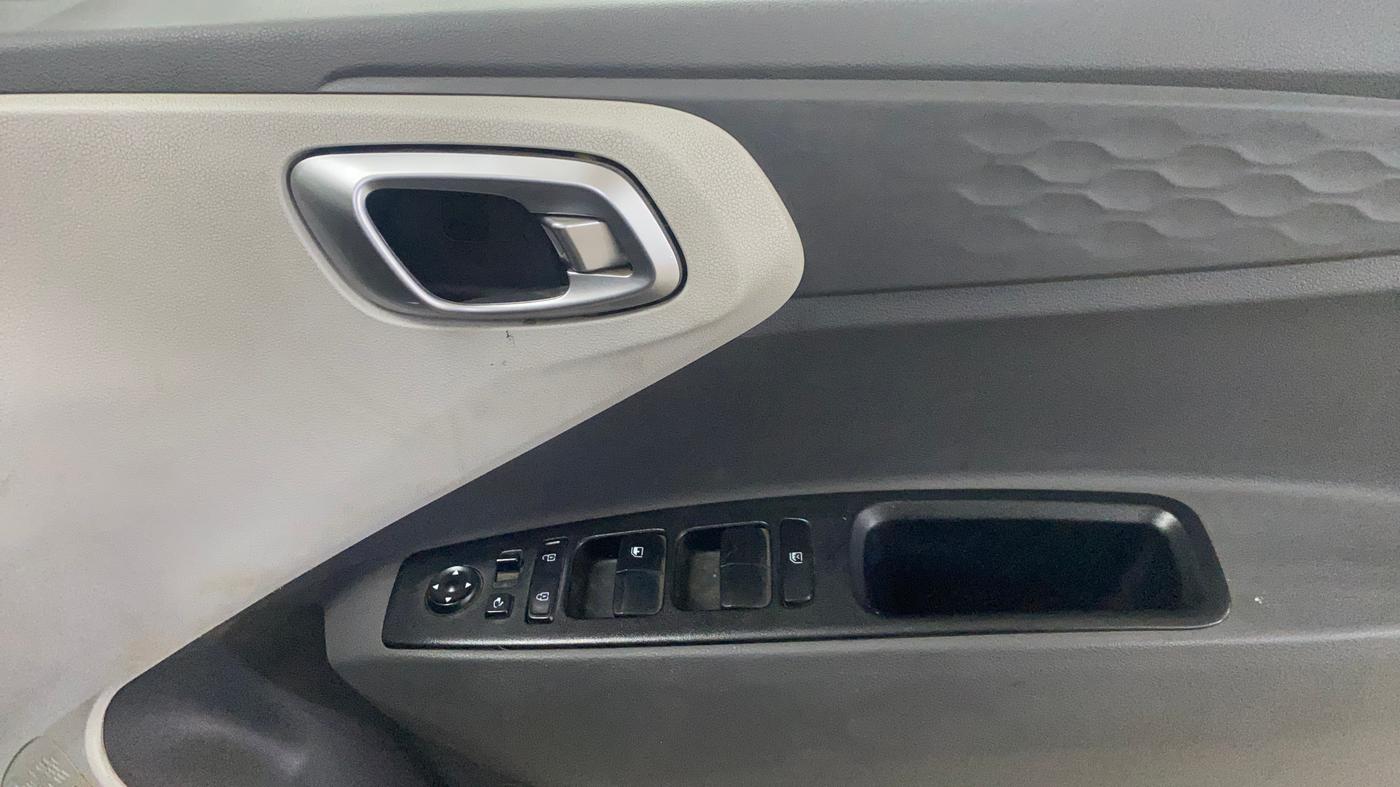 2021 Hyundai GRAND I10 NIOS SPORTZ AMT 1.2 KAPPA VTVT, Petrol, Automatic, 81,807 km, Driver Side Door Panels Control
