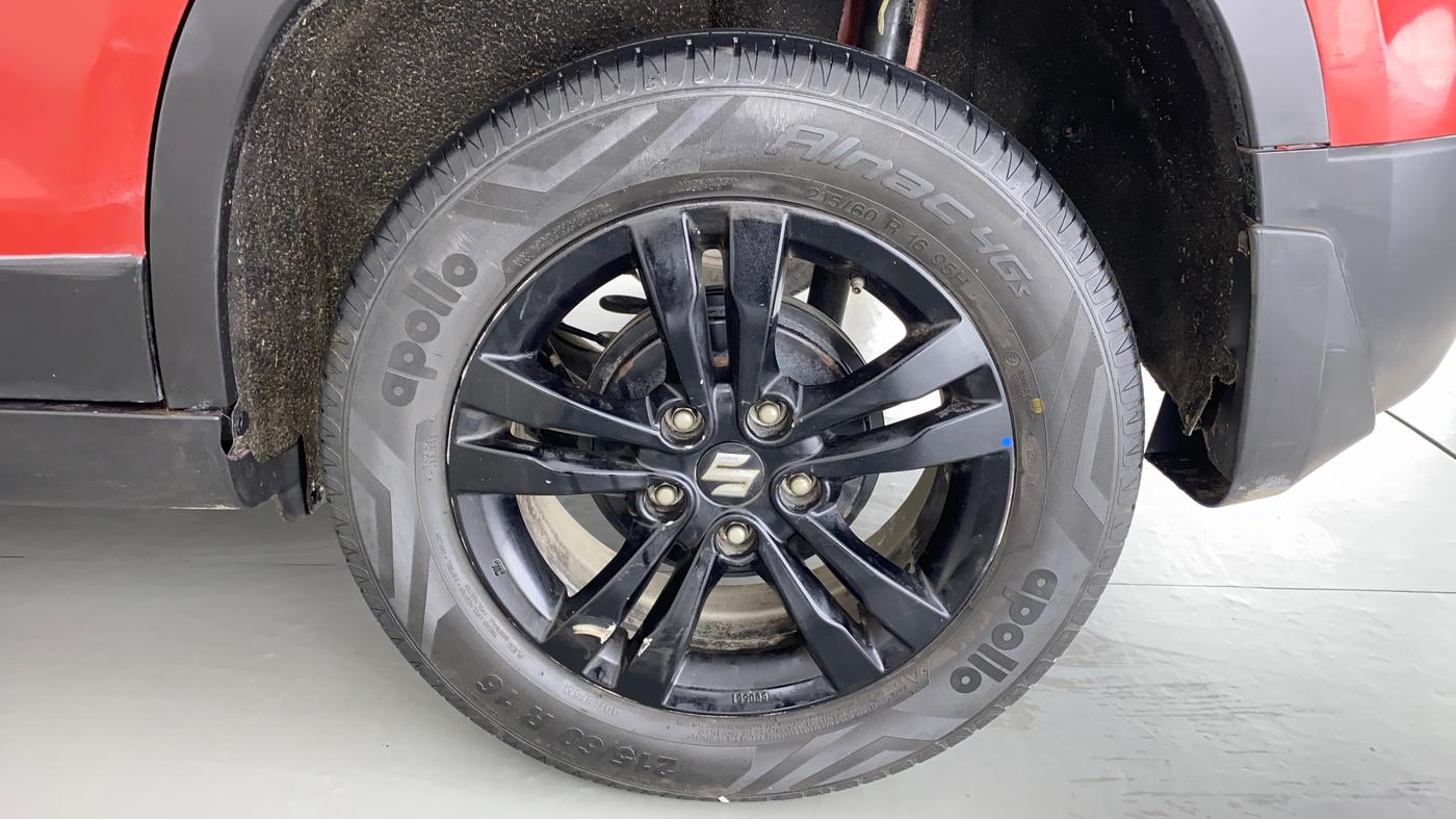 2018 Maruti Vitara Brezza ZDI, Diesel, Manual, 81,360 km, Left Rear Wheel