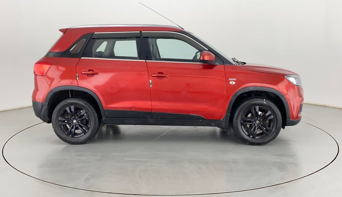 2018 Maruti Vitara Brezza ZDI, Diesel, Manual, 81,360 km, Right Side View