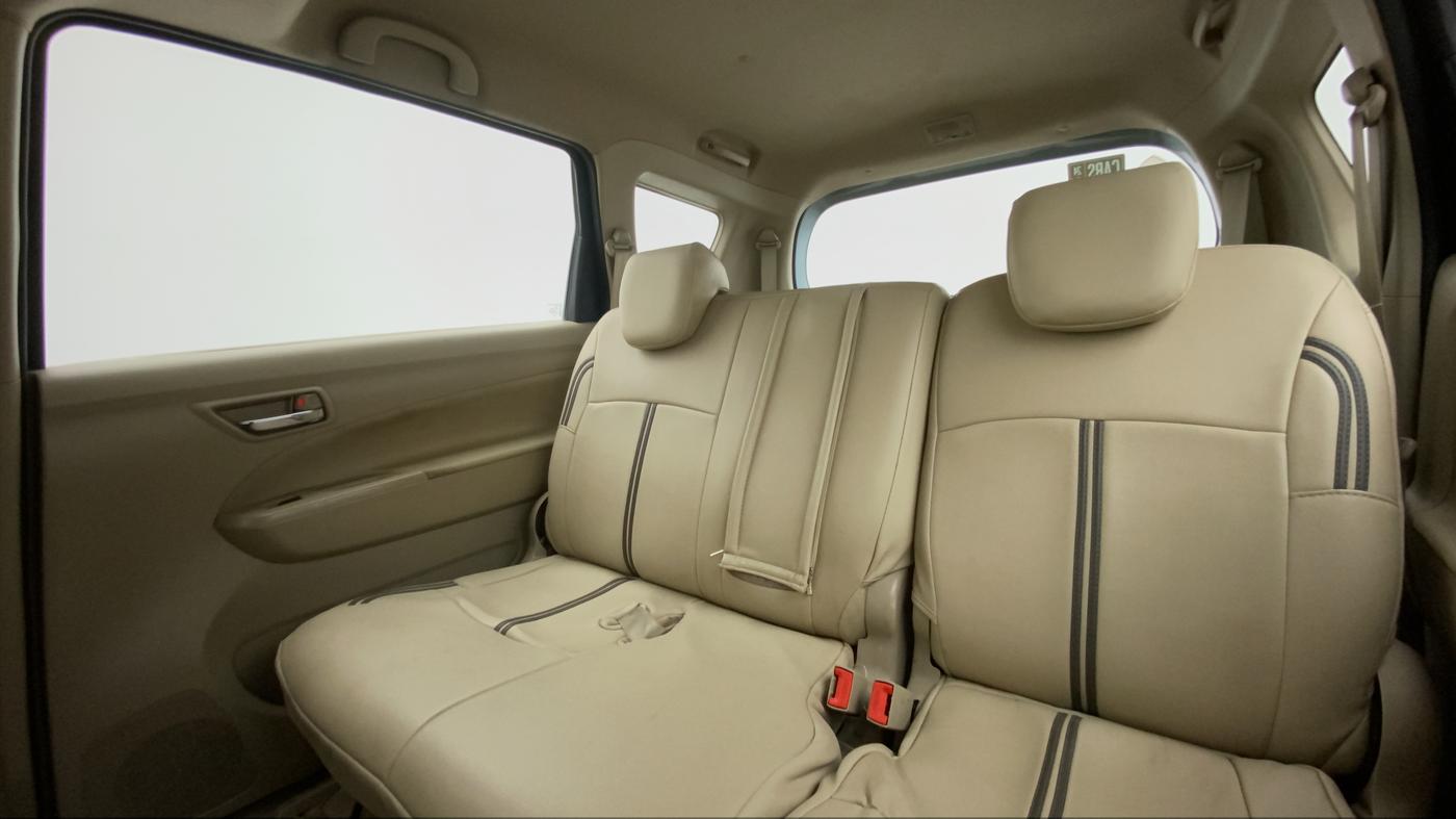 2017 Maruti Ertiga VXI CNG, CNG, Manual, 44,582 km, Right Side Rear Door Cabin