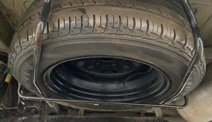 2017 Maruti Ertiga VXI CNG, CNG, Manual, 44,582 km, Spare Tyre