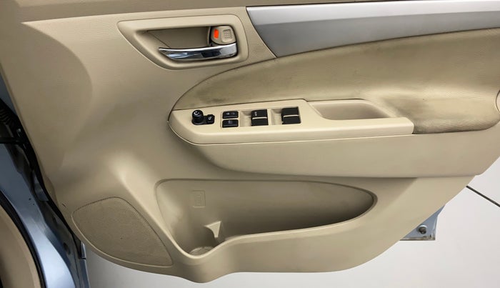 2017 Maruti Ertiga VXI CNG, CNG, Manual, 44,582 km, Driver Side Door Panels Control
