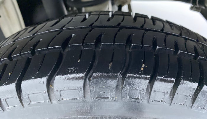 2018 Maruti Alto 800 LXI, Petrol, Manual, 11,011 km, Left Rear Tyre Tread
