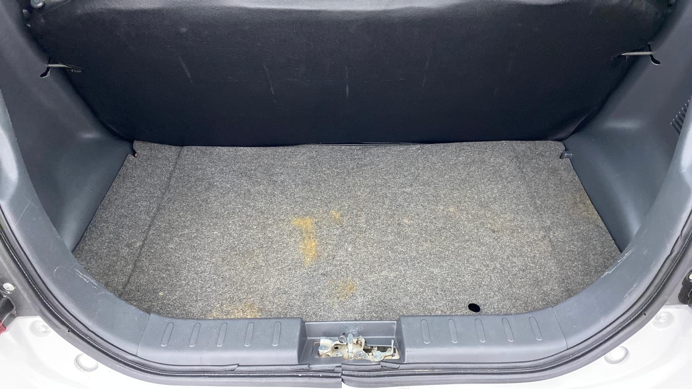 2018 Maruti Alto 800 LXI, Petrol, Manual, 11,011 km, Boot Inside