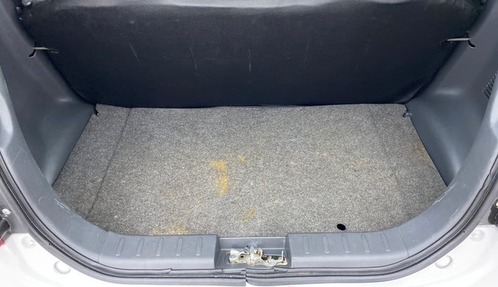 2018 Maruti Alto 800 LXI, Petrol, Manual, 11,011 km, Boot Inside