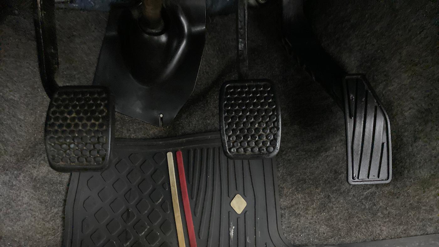 2018 Maruti Alto 800 LXI, Petrol, Manual, 11,011 km, Pedals