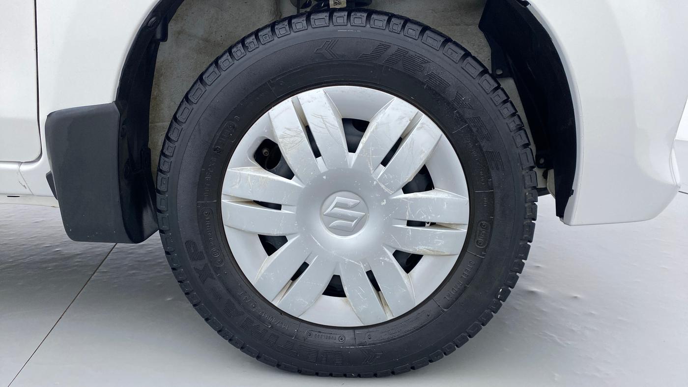 2018 Maruti Alto 800 LXI, Petrol, Manual, 11,011 km, Right Front Wheel