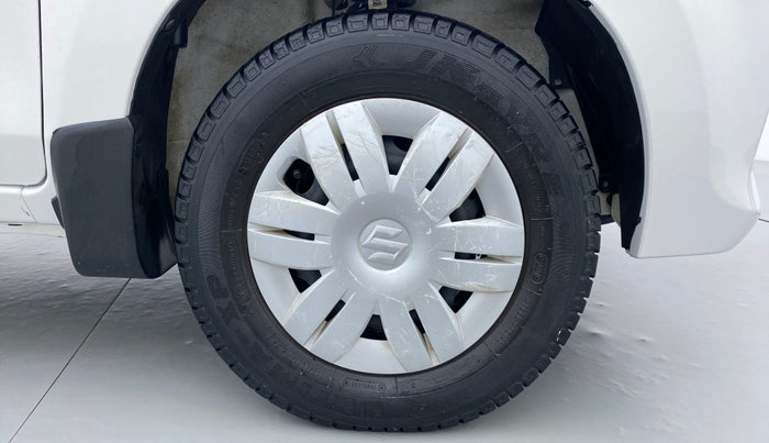 2018 Maruti Alto 800 LXI, Petrol, Manual, 11,011 km, Right Front Wheel