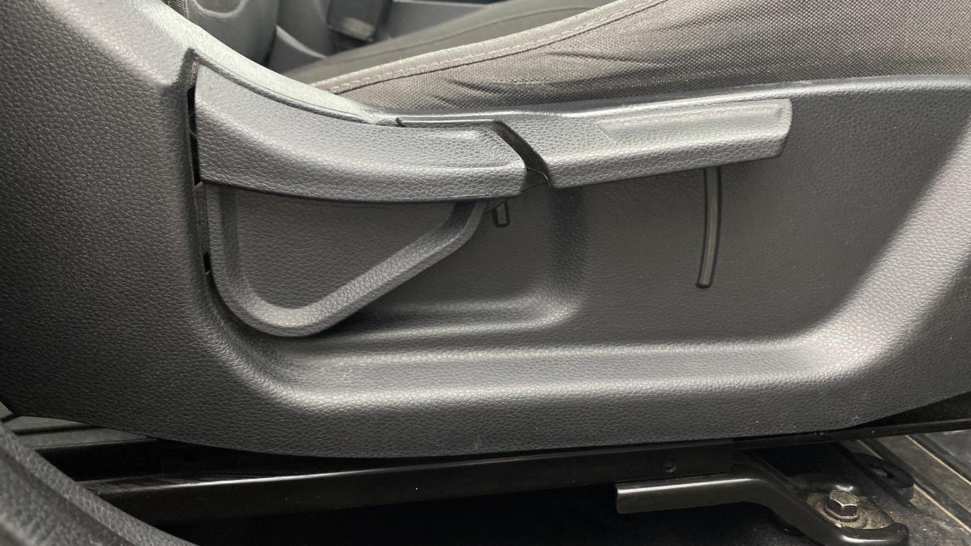 2019 KIA SELTOS HTK 1.5 PETROL, Petrol, Manual, 75,844 km, Driver Side Adjustment Panel