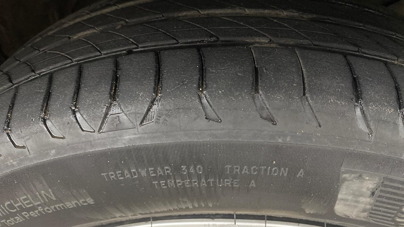 2019 KIA SELTOS HTK 1.5 PETROL, Petrol, Manual, 75,844 km, Right Front Tyre Tread