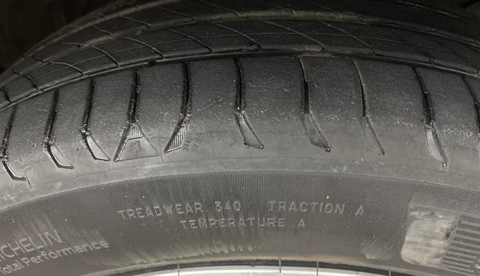 2019 KIA SELTOS HTK 1.5 PETROL, Petrol, Manual, 75,844 km, Right Front Tyre Tread
