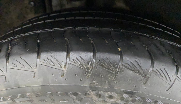 2022 Hyundai ALCAZAR 1.5 SIGNATURE (O) AT 7STR, Diesel, Automatic, 40,094 km, Right Rear Tyre Tread