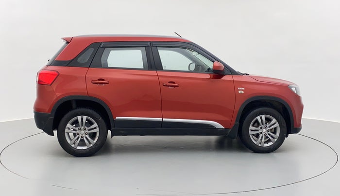 2016 Maruti Vitara Brezza ZDI, Diesel, Manual, 57,908 km, Right Side View