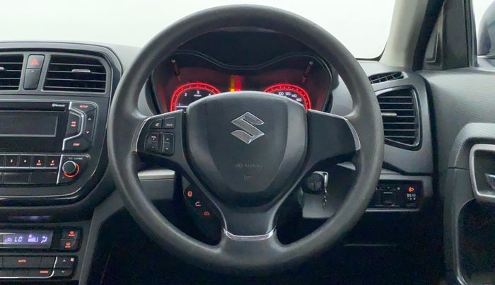 2016 Maruti Vitara Brezza ZDI, Diesel, Manual, 57,908 km, Steering Wheel Close Up