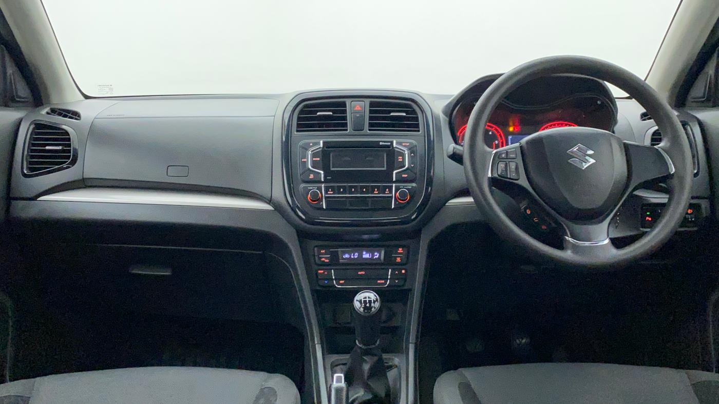 2016 Maruti Vitara Brezza ZDI, Diesel, Manual, 57,908 km, Dashboard
