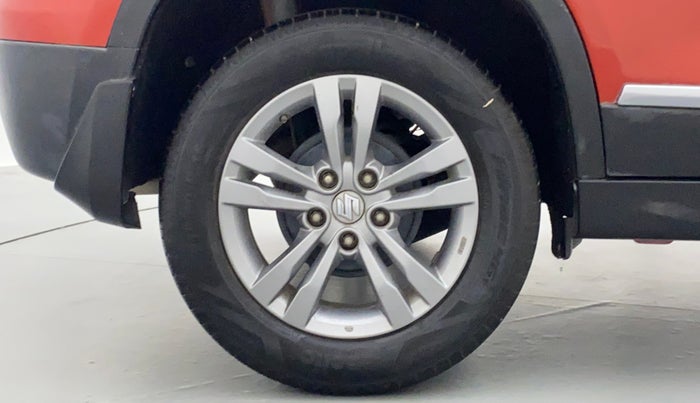 2016 Maruti Vitara Brezza ZDI, Diesel, Manual, 57,908 km, Right Rear Wheel