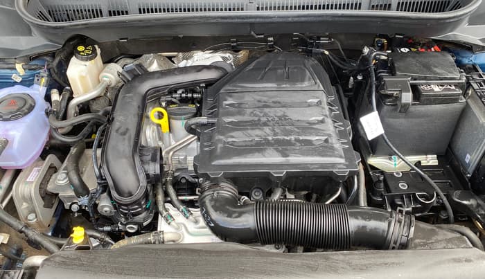 2025 Skoda Kylaq Signature, Petrol, Manual, 10,030 km, Engine View