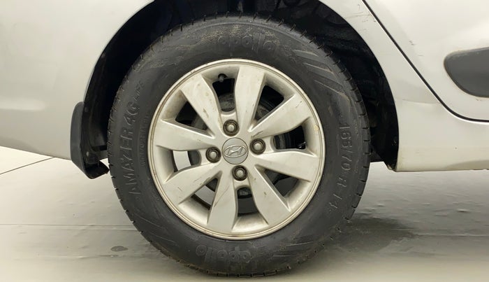 2015 Hyundai Xcent SX 1.2 (O), Petrol, Manual, 92,511 km, Right Rear Wheel