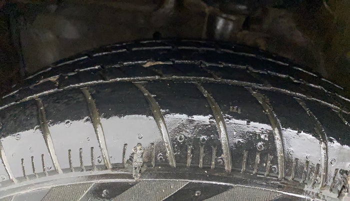 2021 Maruti Celerio VXI CNG, CNG, Manual, 58,671 km, Left Front Tyre Tread