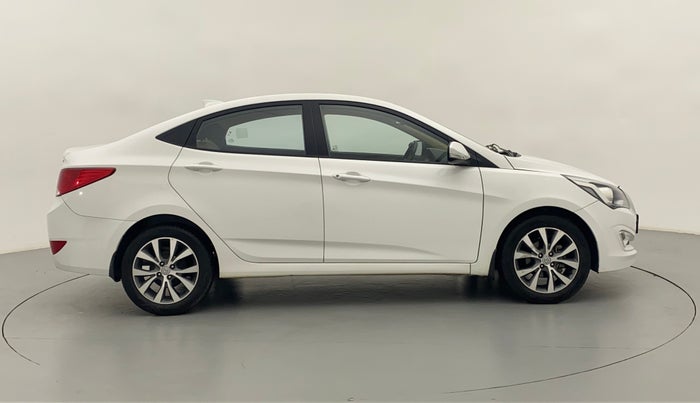 2017 Hyundai Verna 1.6 CRDI SX, Diesel, Manual, 93,041 km, Right Side