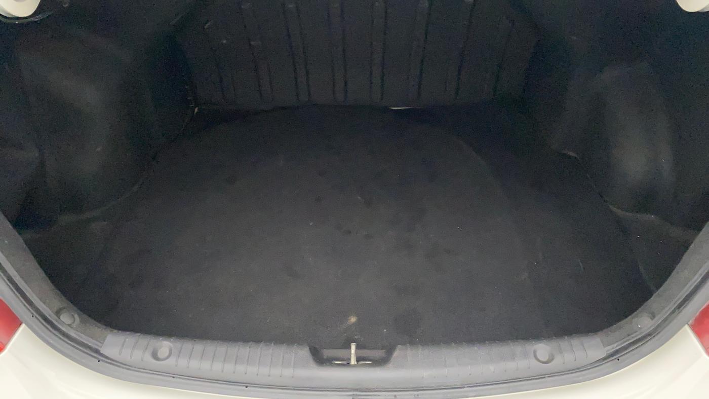 2017 Hyundai Verna 1.6 CRDI SX, Diesel, Manual, 93,041 km, Boot Inside