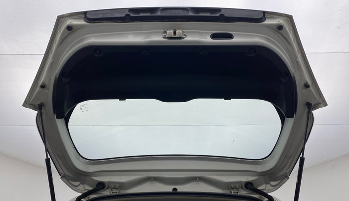 2015 Maruti Swift VXI, Petrol, Manual, 33,039 km, Boot Door Open