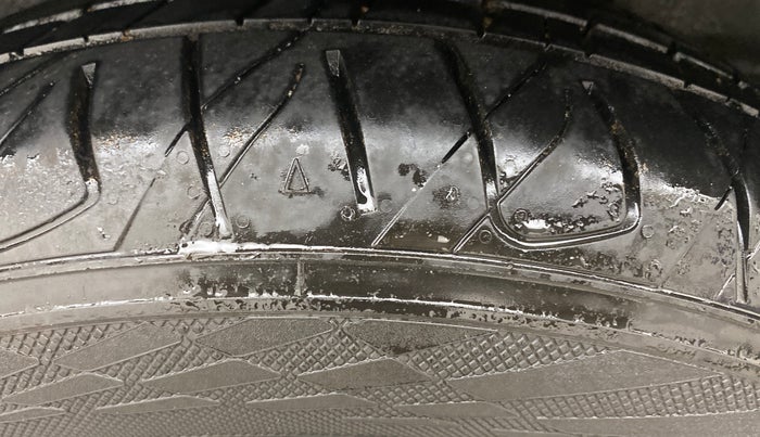 2018 Hyundai Creta SX AT 1.6 PETROL, Petrol, Automatic, 65,464 km, Left Rear Tyre Tread