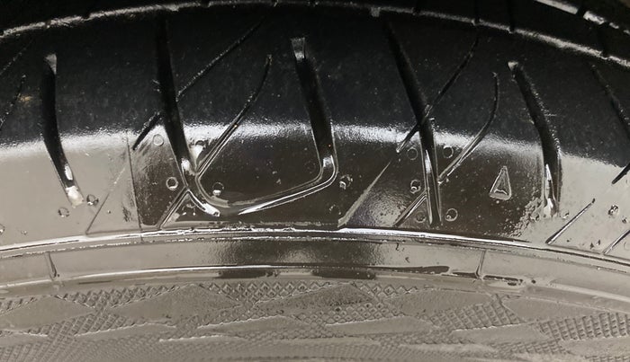 2018 Hyundai Creta SX AT 1.6 PETROL, Petrol, Automatic, 65,464 km, Right Front Tyre Tread