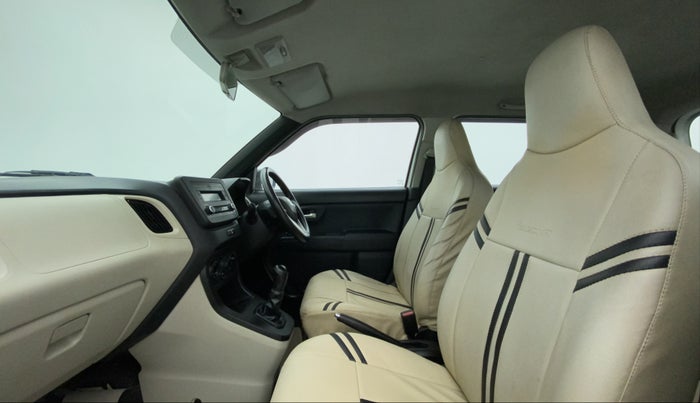 2019 Maruti New Wagon-R VXI 1.2, CNG, Manual, 74,156 km, Right Side Front Door Cabin