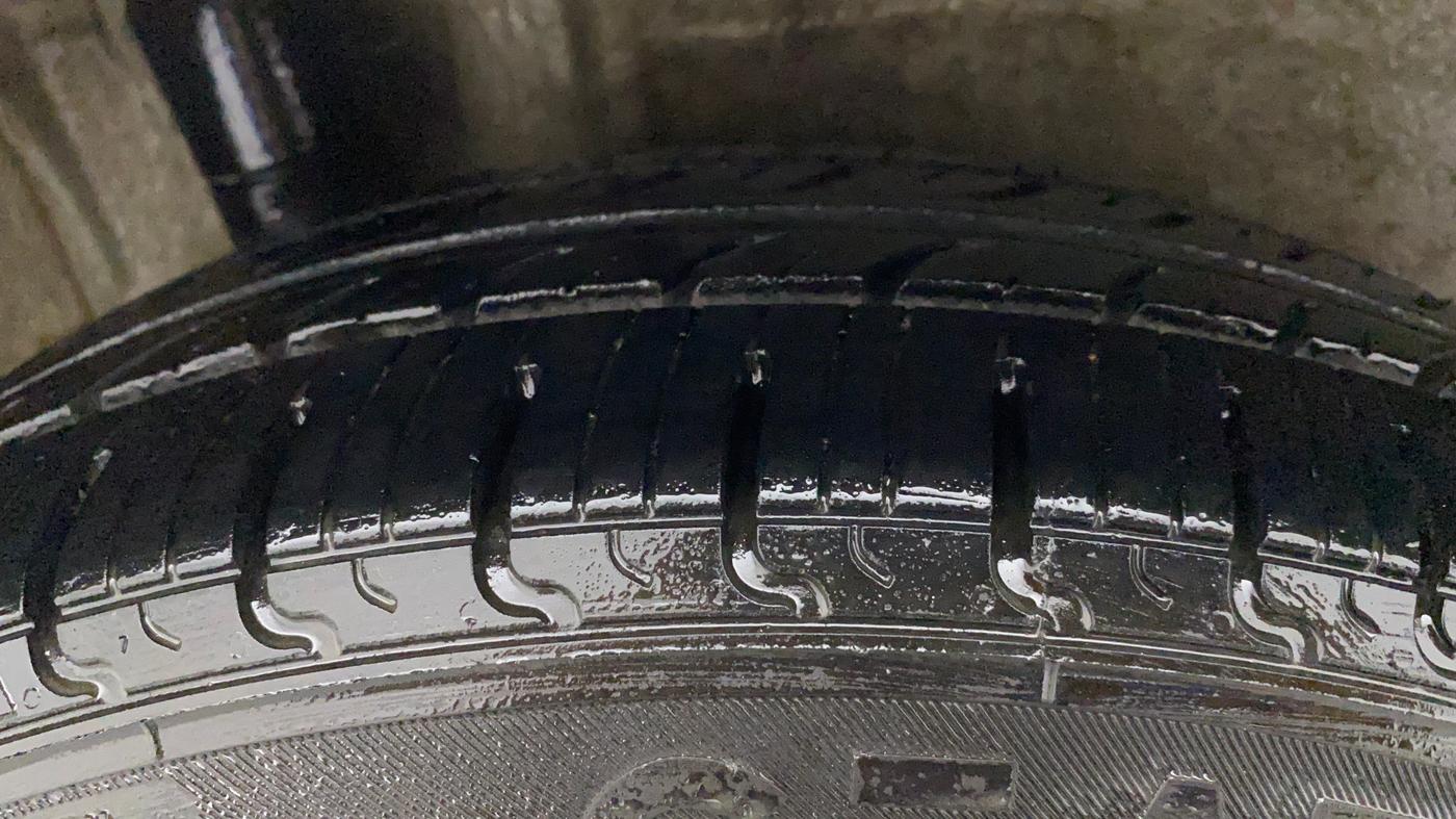 2019 Maruti New Wagon-R VXI 1.2, CNG, Manual, 74,156 km, Right Rear Tyre Tread