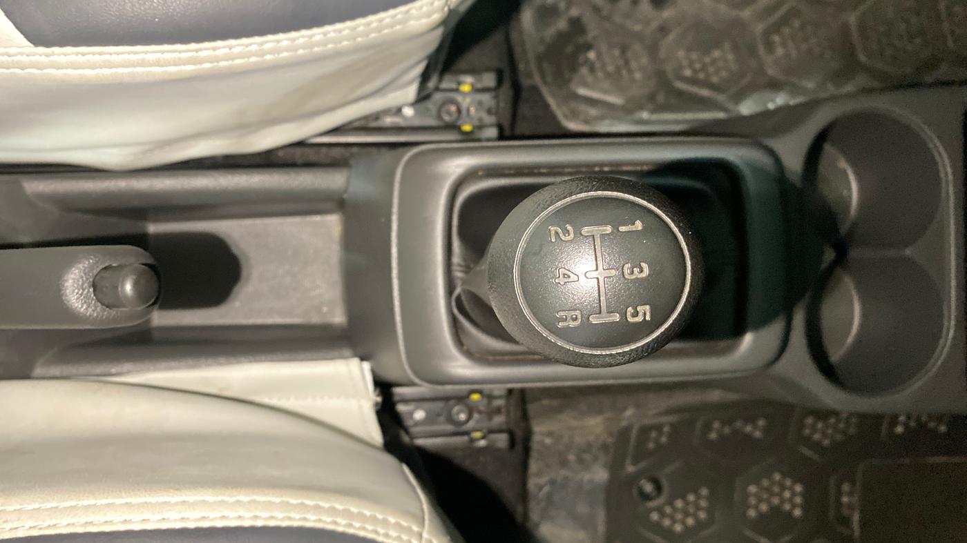 2024 Maruti Alto K10 LXi(O), Petrol, Manual, 4,333 km, Gear Lever