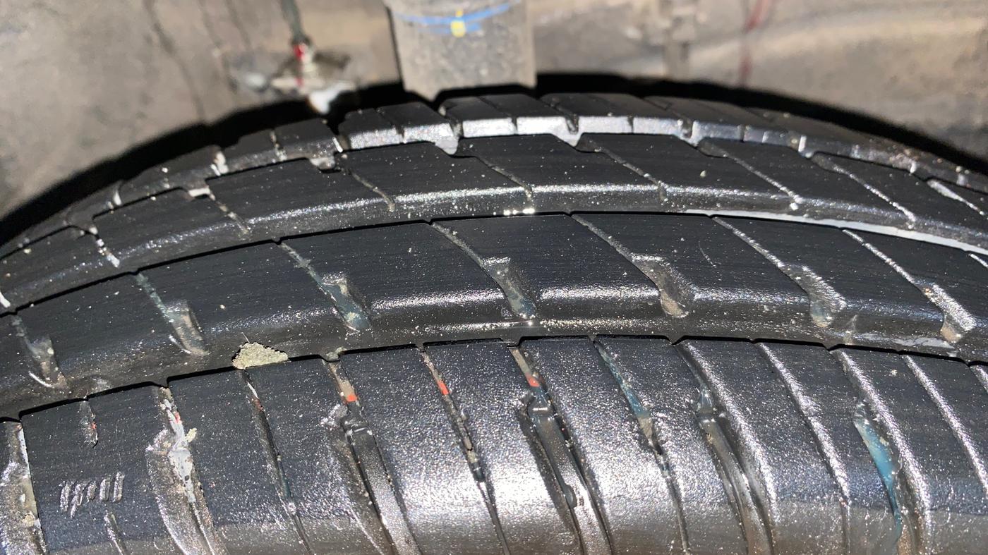2024 Maruti Alto K10 LXi(O), Petrol, Manual, 4,333 km, Right Front Tyre Tread