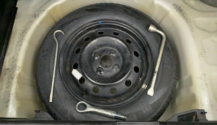 2019 Maruti Swift VXI, Petrol, Manual, 52,797 km, Spare Tyre