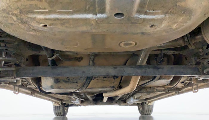 2016 Maruti Ciaz ZDI SHVS, Diesel, Manual, 90,007 km, Rear Underbody