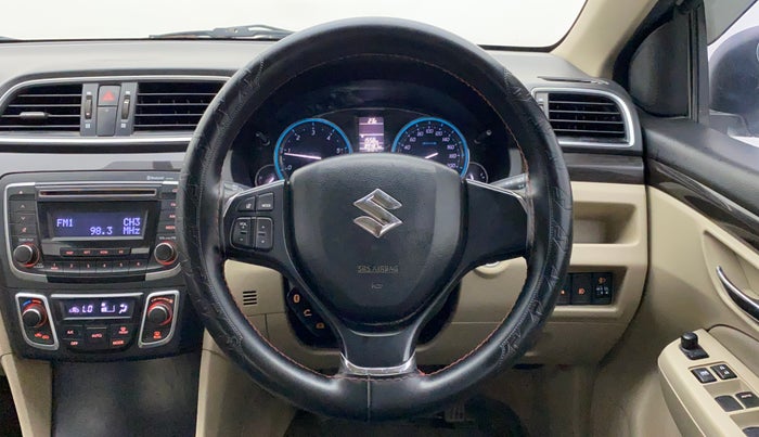 2016 Maruti Ciaz ZDI SHVS, Diesel, Manual, 90,007 km, Steering Wheel Close Up