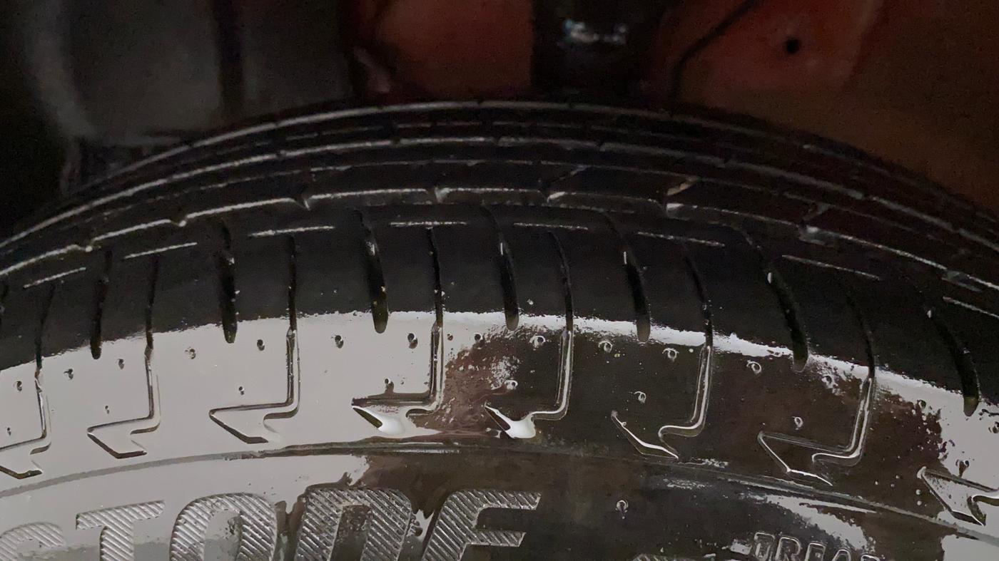 2022 Maruti Celerio ZXI, Petrol, Manual, 16,098 km, Left Front Tyre Tread