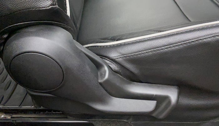 2022 Maruti Celerio ZXI, Petrol, Manual, 16,098 km, Driver Side Adjustment Panel