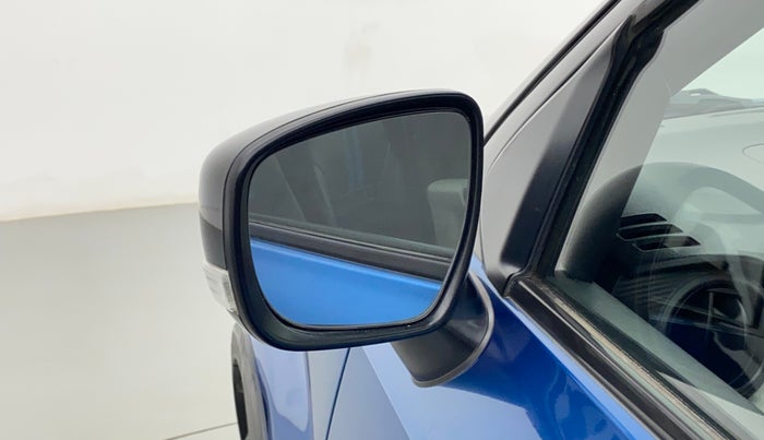 2018 Maruti IGNIS ZETA 1.2 AMT DUAL TONE, Petrol, Automatic, 98,476 km, Left rear-view mirror - Mirror motor not working