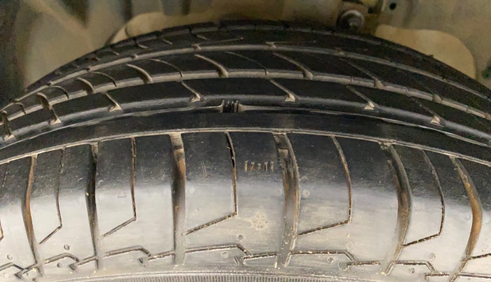 2016 Ford Ecosport TITANIUM 1.5L PETROL, Petrol, Manual, 89,303 km, Left Front Tyre Tread
