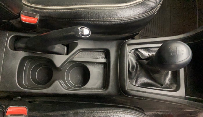 2018 Maruti Vitara Brezza ZDI, Diesel, Manual, 85,198 km, Gear Lever