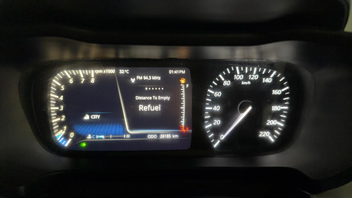 2023 Tata ALTROZ XZ + SUNROOF, Petrol, Manual, 26,172 km, Odometer Image