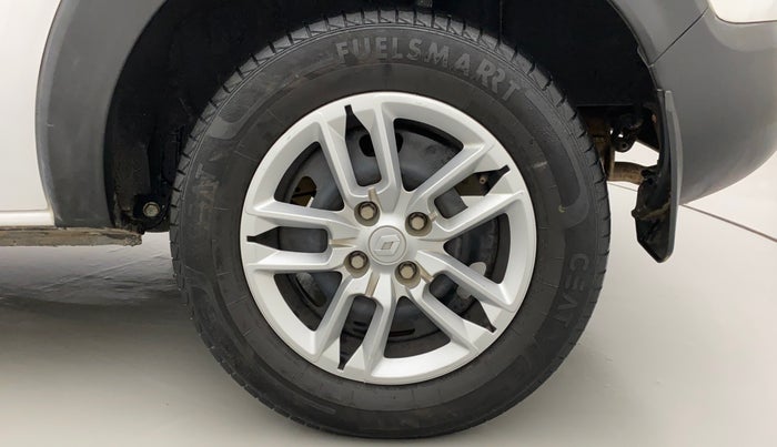 2021 Renault TRIBER RXT AMT, Petrol, Automatic, 27,266 km, Left Rear Wheel