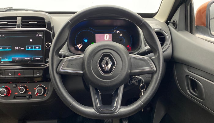 2020 Renault Kwid 1.0 RXT Opt, Petrol, Manual, 19,142 km, Steering Wheel Close Up