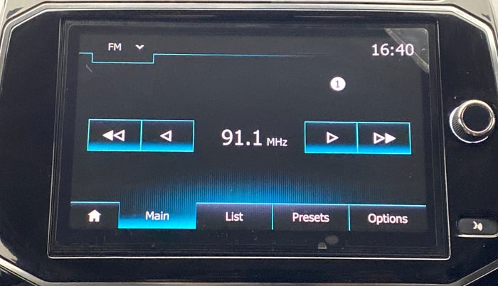2020 Renault Kwid 1.0 RXT Opt, Petrol, Manual, 19,142 km, Infotainment System
