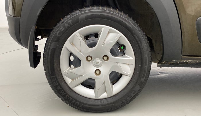2020 Renault Kwid 1.0 RXT Opt, Petrol, Manual, 19,142 km, Right Rear Wheel
